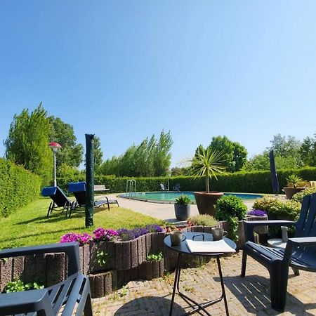 Vakantiehuis 'T Hertenkamp Ouddorp Exteriör bild