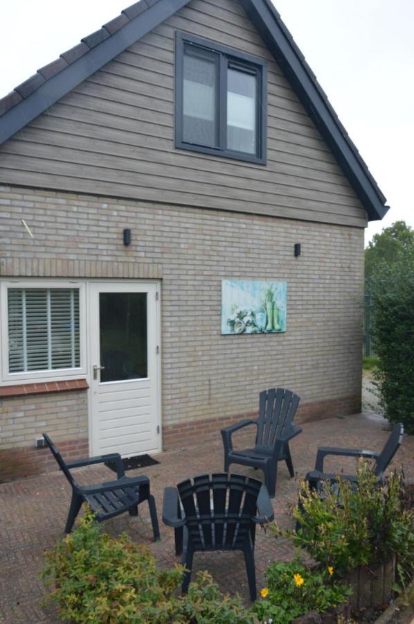 Vakantiehuis 'T Hertenkamp Ouddorp Exteriör bild